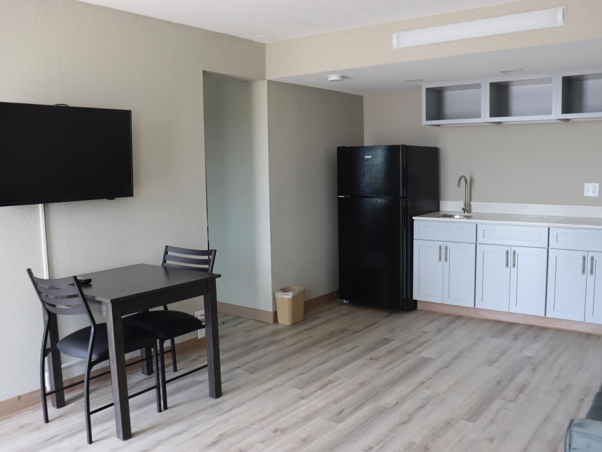 Crossroads Inn & Suites West Memphis Extérieur photo